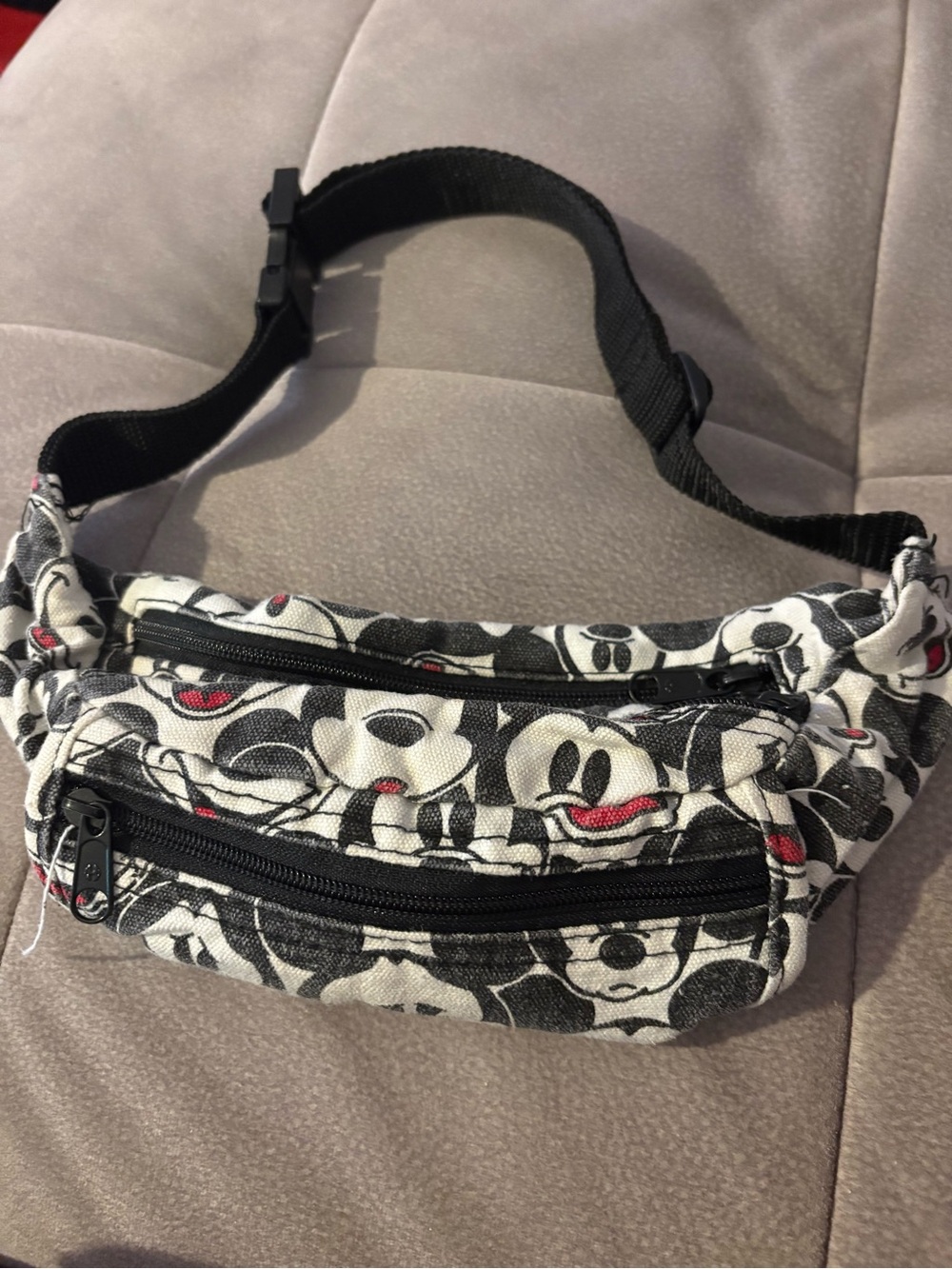Vintage Mickey & Co. Disney Mickey Mouse Print Small Waist Bag Fanny Pack